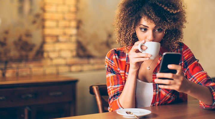 op 5 Extensões do Chrome que usam IA para resumir reuniões e vídeos